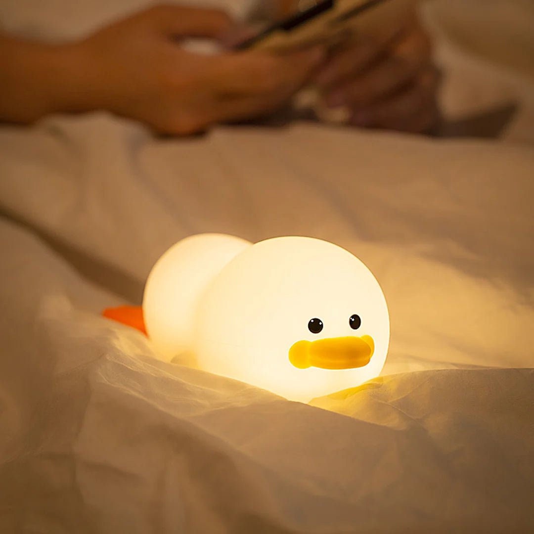 Explorers Pretty Duck Night Light Seven Colours - Explorers Gifts
