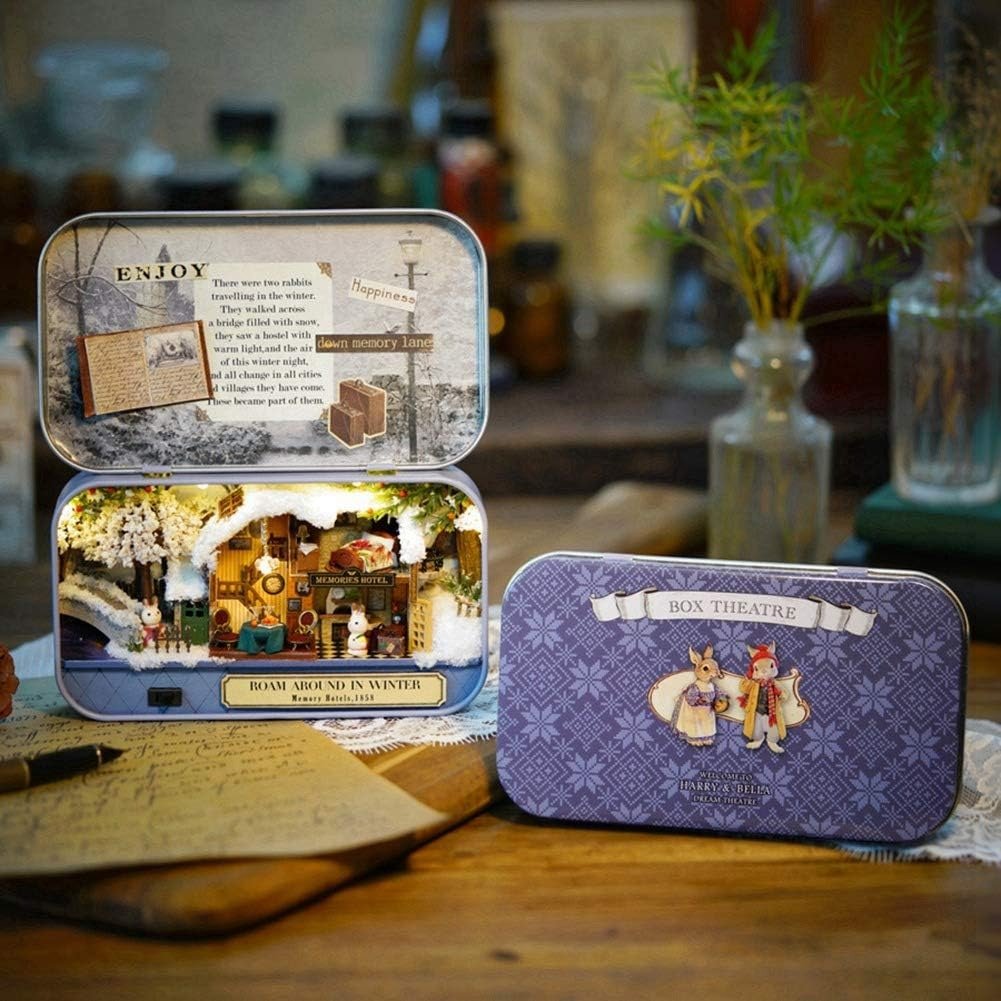 Explorers 3D Wooden Puzzle Box Roam Around in Winter - Explorers Gifts
