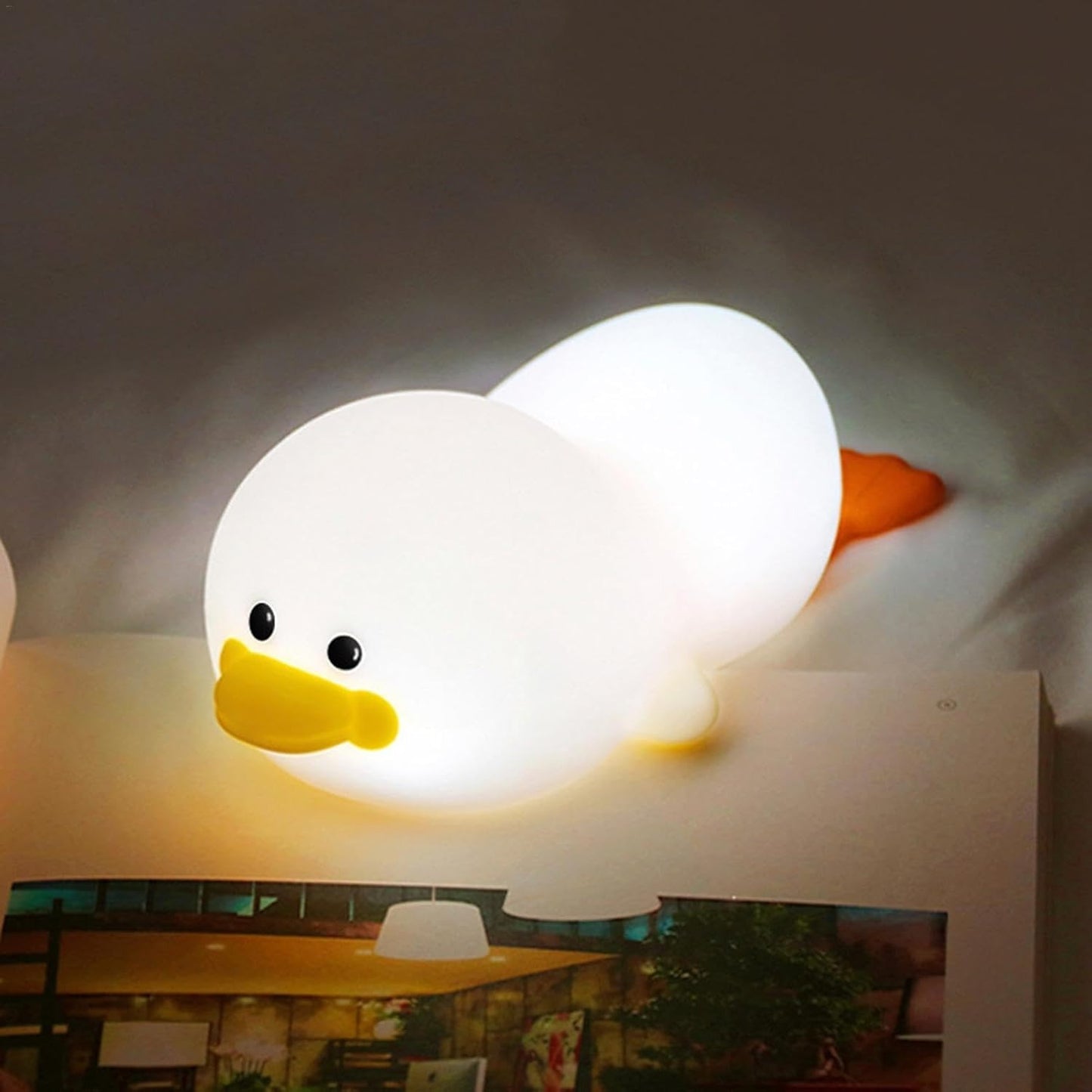 Explorers Pretty Duck Night Light Seven Colours - Explorers Gifts