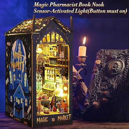 Explorers 3D Wooden Puzzle Bookend Magic Market 290 Pcs - Explorers Gifts