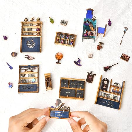 Explorers 3D Wooden Puzzle Bookend Magic Market 290 Pcs - Explorers Gifts