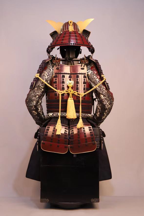 Fine Class Wearable Japanese Armor Traditional Samurai Suit - Red - Explorers Gifts