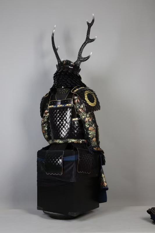 Fine Class Wearable Japanese Armor Traditional Samurai Suit - Ghost of Tsushima