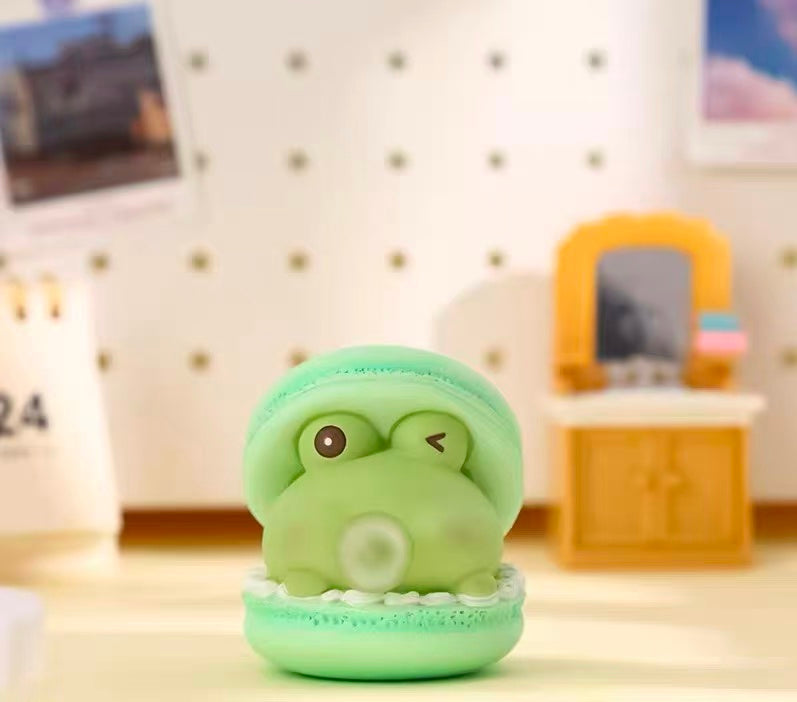 ThingsWoo Bubble Macaron Kneading Ornaments